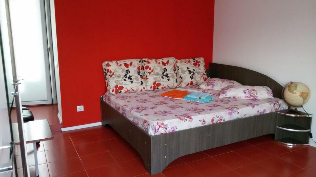 Apartamento Casa Flor Două Mai Exterior foto